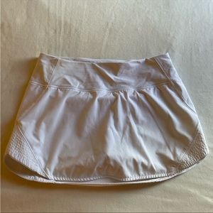 Lululemon White Tennis Skirt Sz 6
